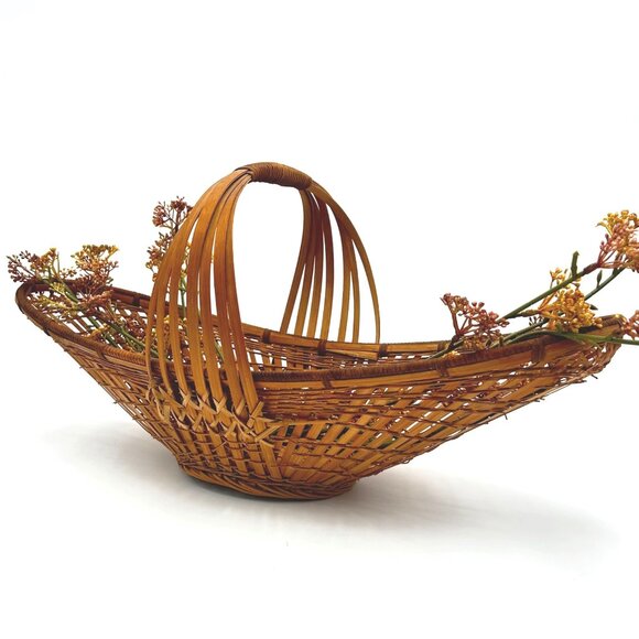 Large Woven Bamboo Easter Basket With Handle  - Rustic Farmhouse Decorative Cent - Picture 6 of 16